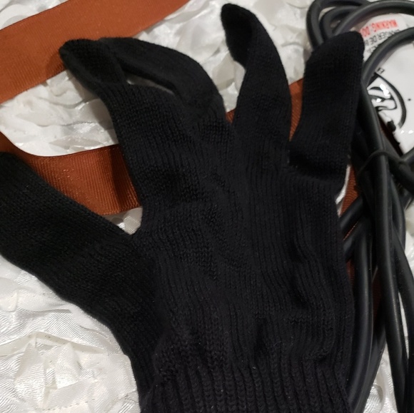 ⭐SOLD!⭐ NuMe Curling Iron Wand Black - Picture 8 of 8